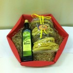 La Mia Pasta Gift Basket (Tagliolini Egg and Mushrooms and Rice Oil)